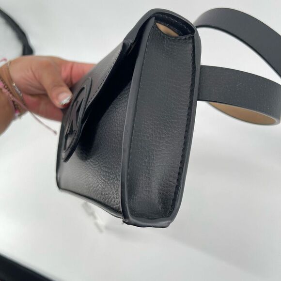 Michael MICHAEL KORS Women’s Black Leather Logo Crossbody Buckle Belt Bag L/XL - Picture 14 of 16
